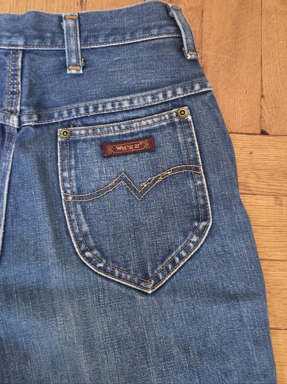 Vintage 70s Wrangler No-Fault Denims Women's High Rise Straight Leg Jeans Size 8 - Picture 4 of 8